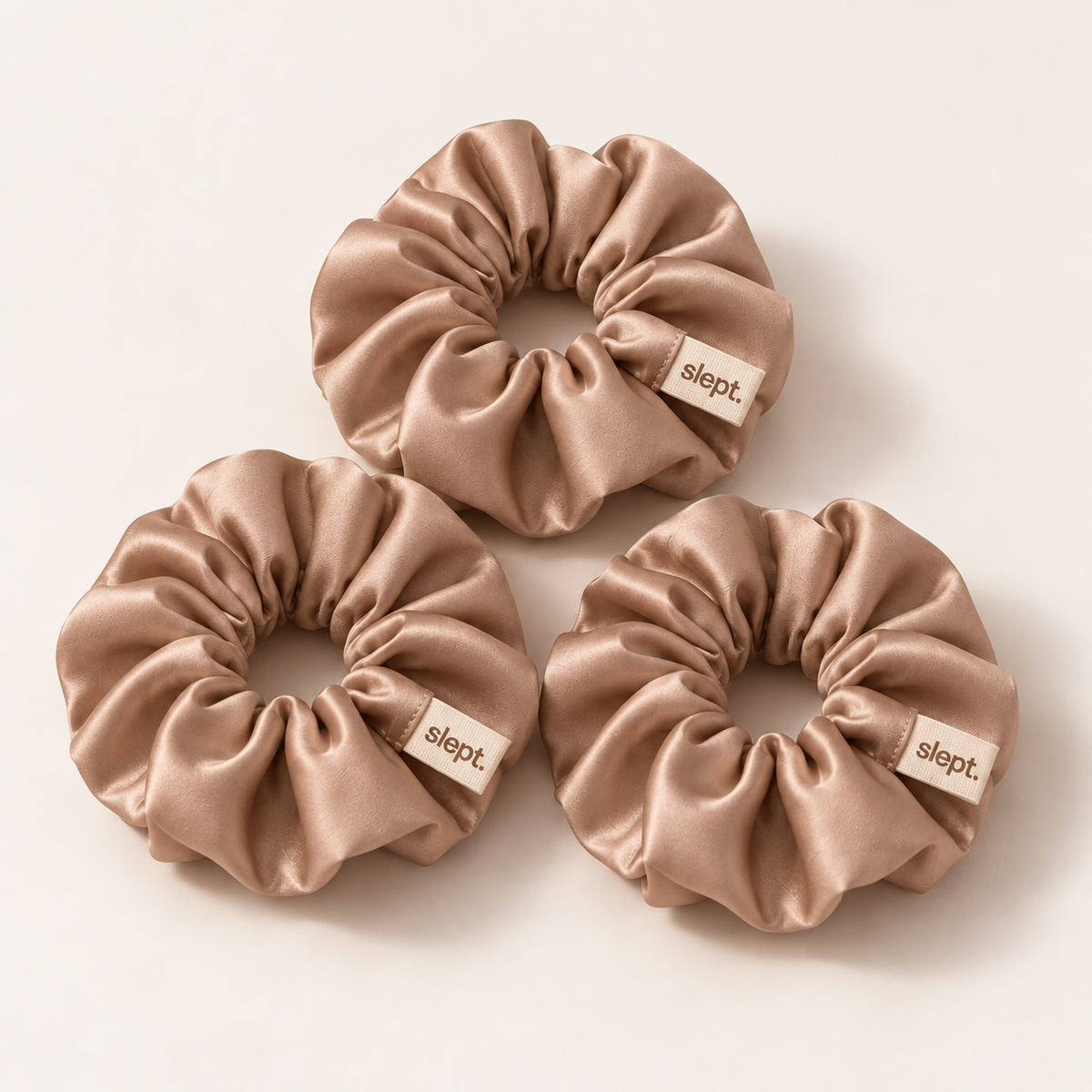 the scrunchie™ | cherry